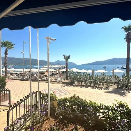 Seaside Aparts Apartman *